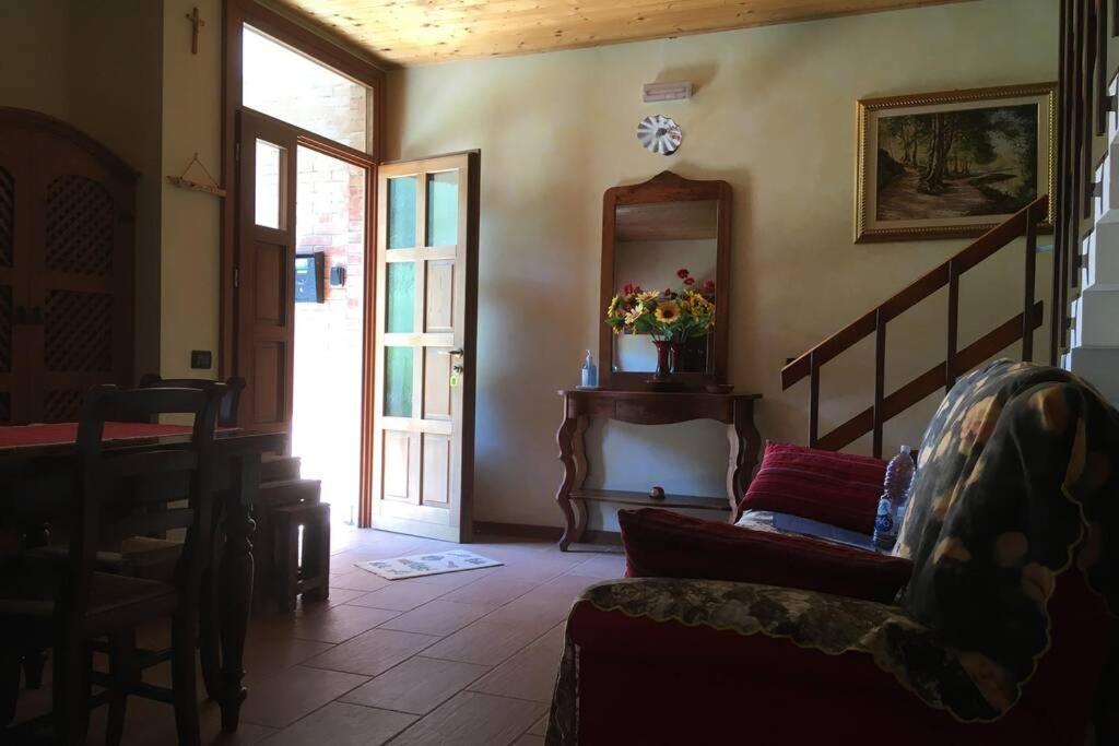 Casa A Schiera Fronte Lago Con Giardino 巴尔奇斯 外观 照片
